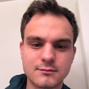 Meet your Posher, Casey